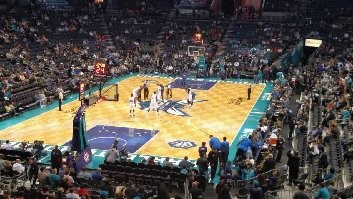 Denver Nuggets at Charlotte Hornets at Spectrum Center