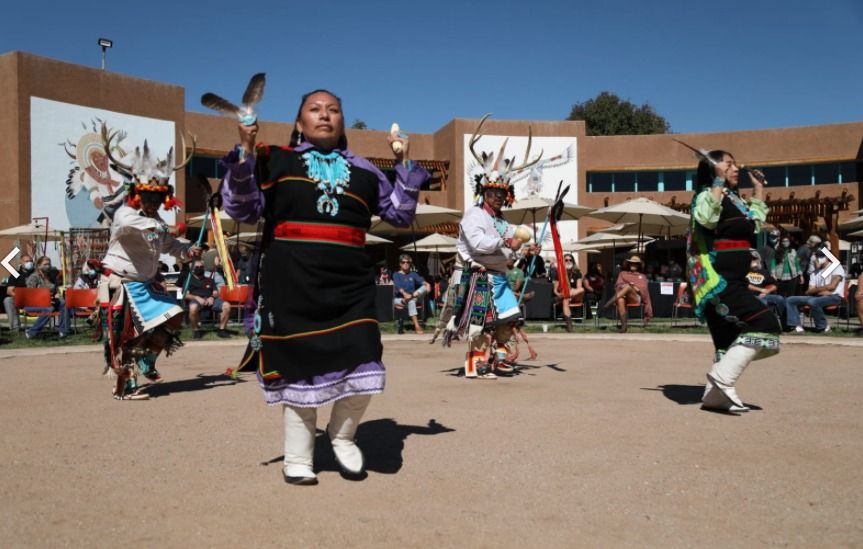 Cultural Dances - The Cellicion Traditional Dancers (Zuni)