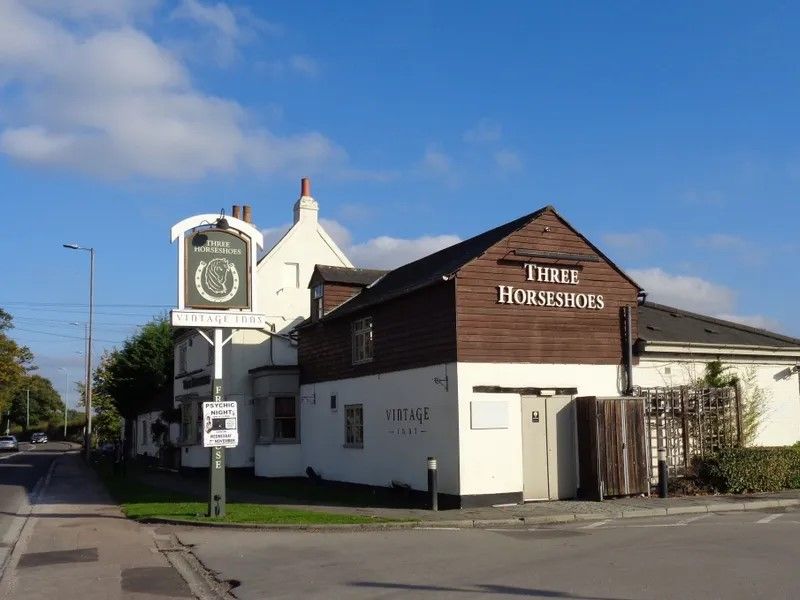 Colney Heath to Smallford pub walk