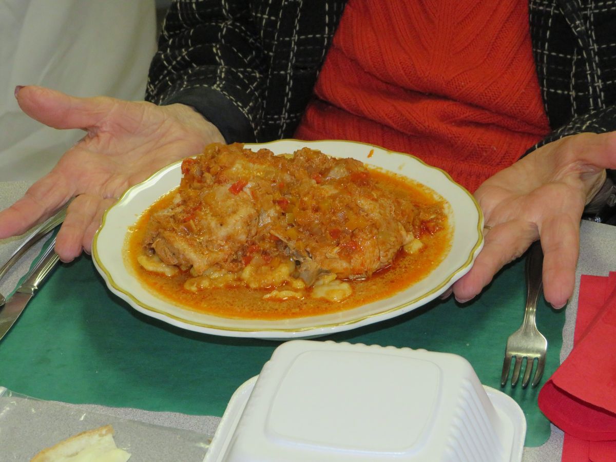 HUNGARIAN CHICKEN PAPRIKAS' DINNER