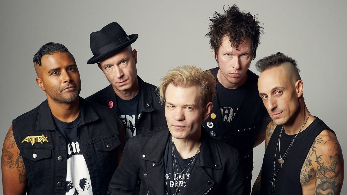 SUM 41 Sideshow