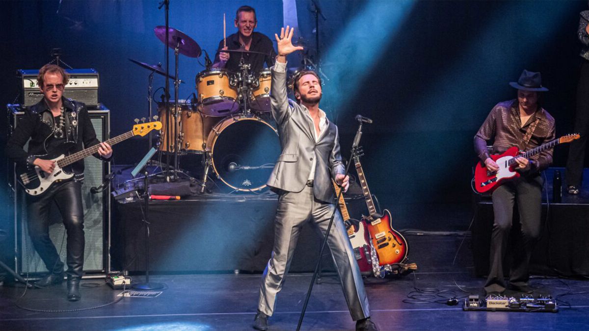 Bouke Rocks Elvis \u2022 Muziekgebouw Eindhoven