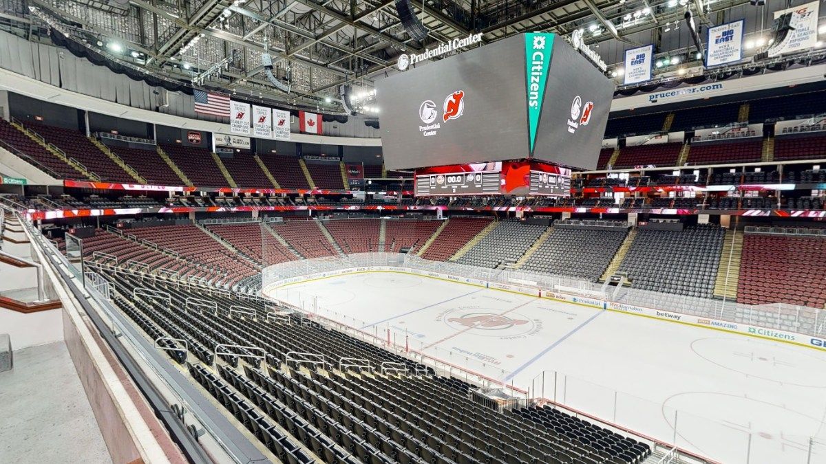 Parking Disney On Ice - Newark