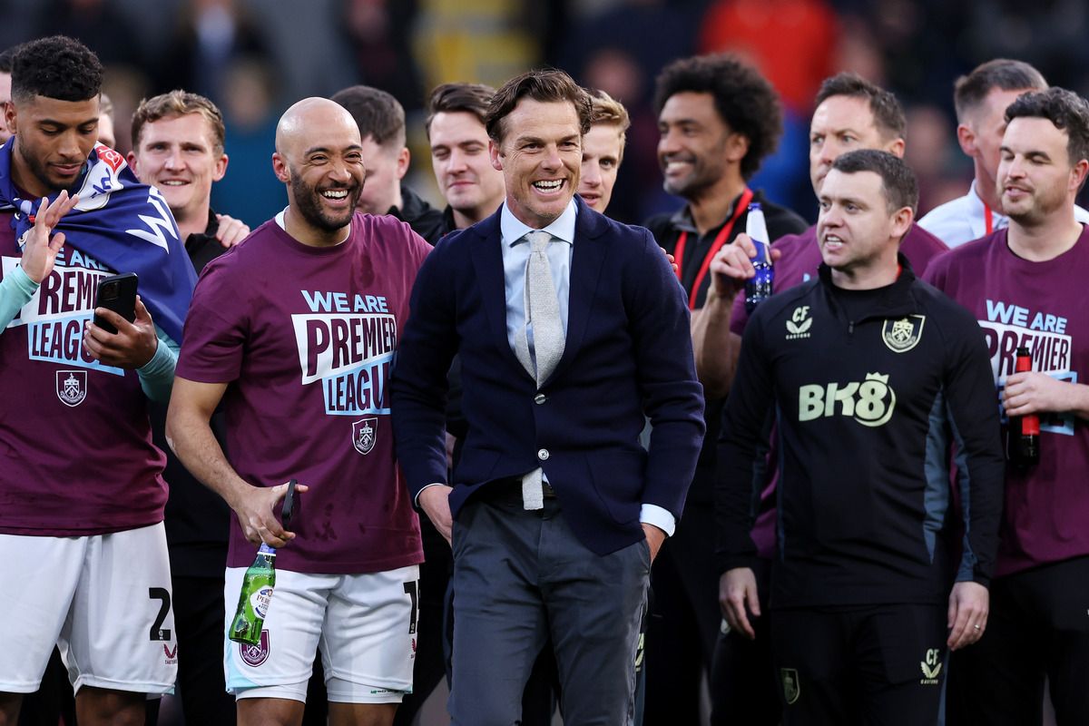 Wolverhampton Wanderers FC vs Burnley FC at Molineux Stadium