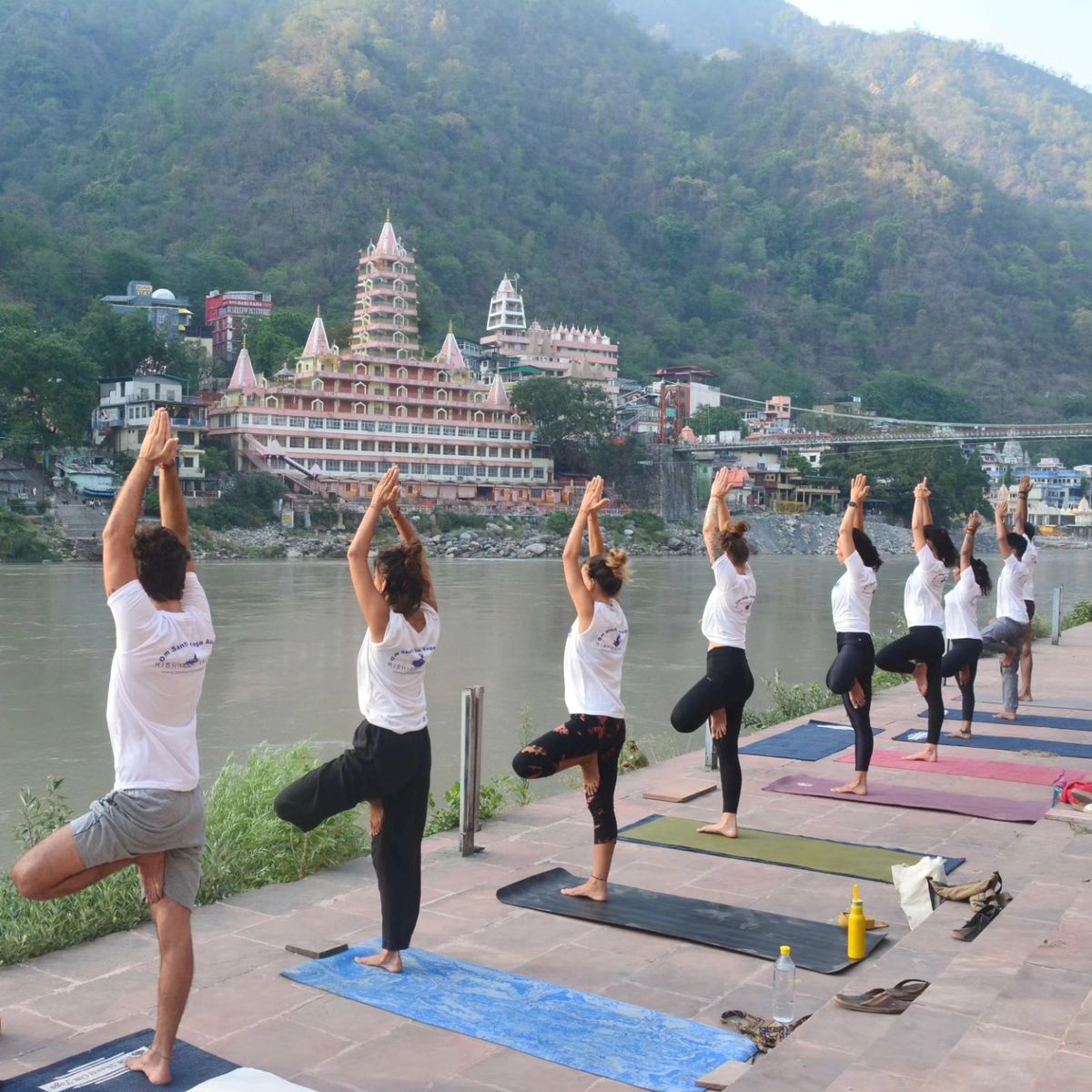 200 Hour Yoga Teacher Training in Rishikesh India 