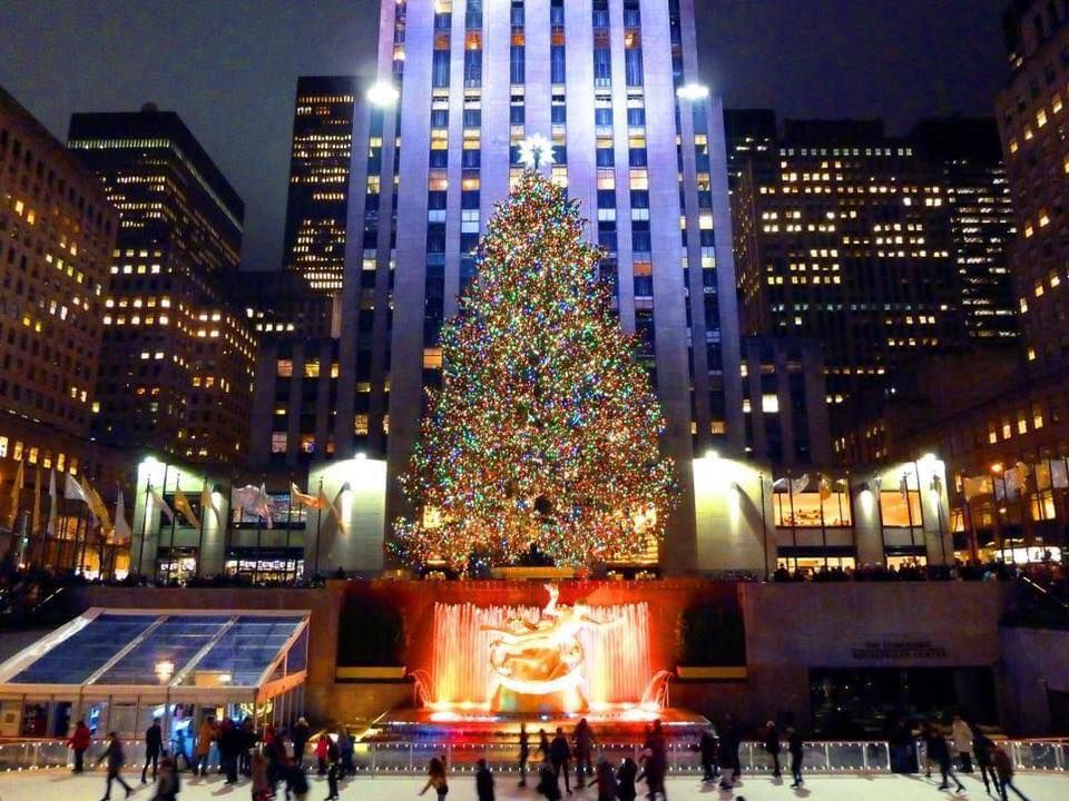 SOLD OUT\u2014Christmas in New York City Bus Trip from Pennsylvania 