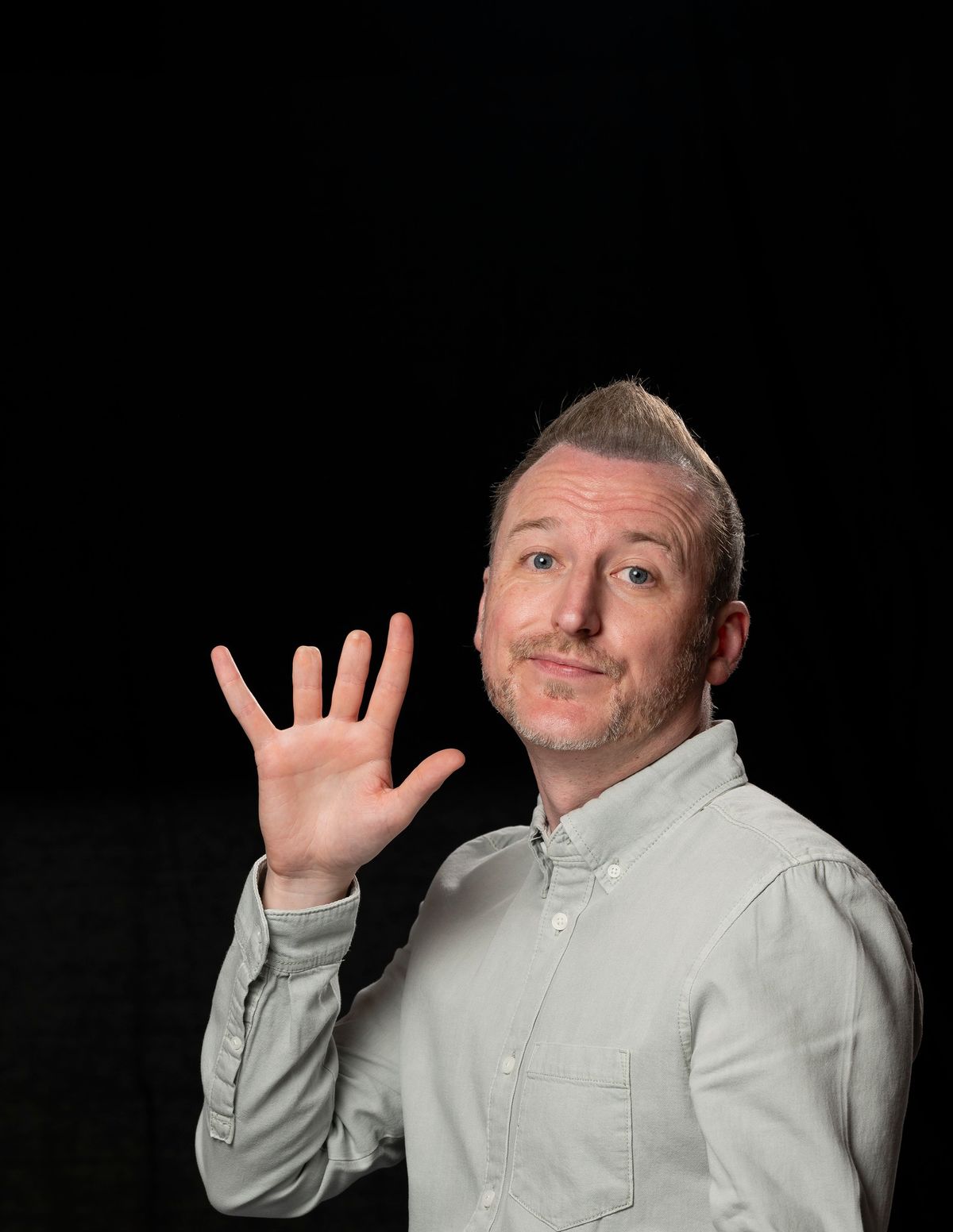 COMEDY: Stuart Mitchell