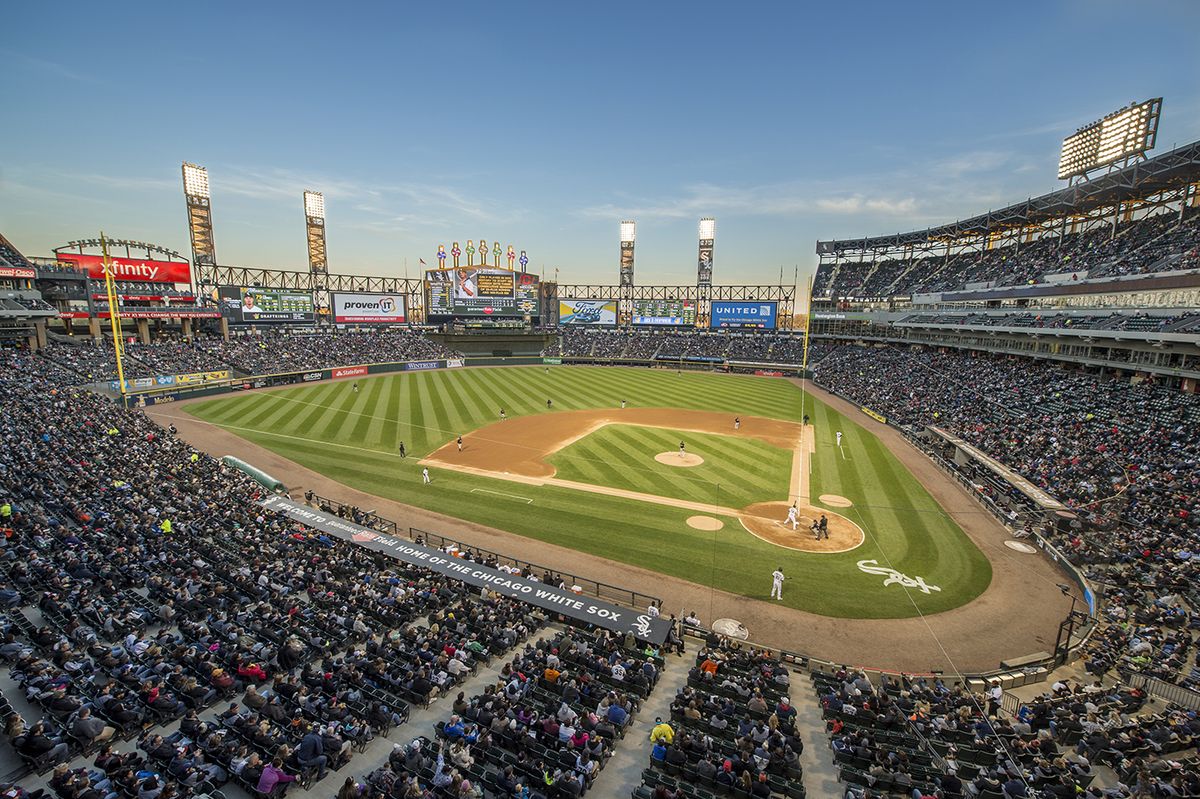 Parking Chicago White Sox at Boston Red Sox