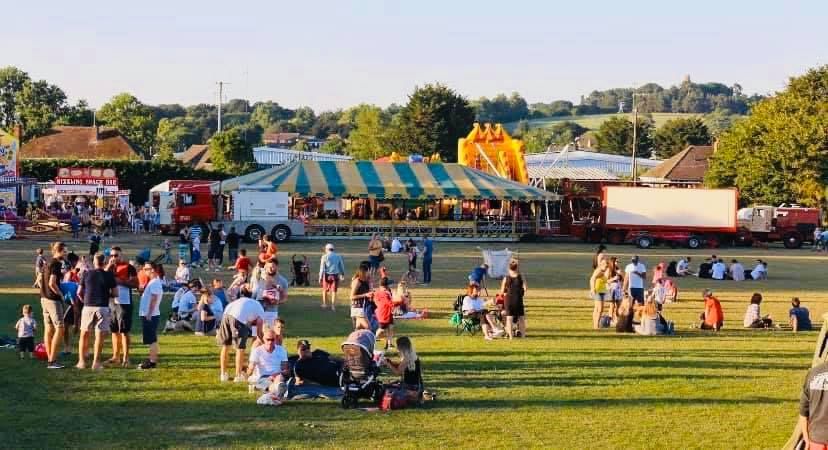 Faringdon Fun Fair 2025 Supporting Live At The Park!