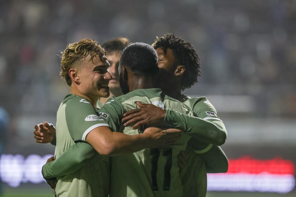 Parking 2026 FIFA World Cup - Match 68 (Group L)