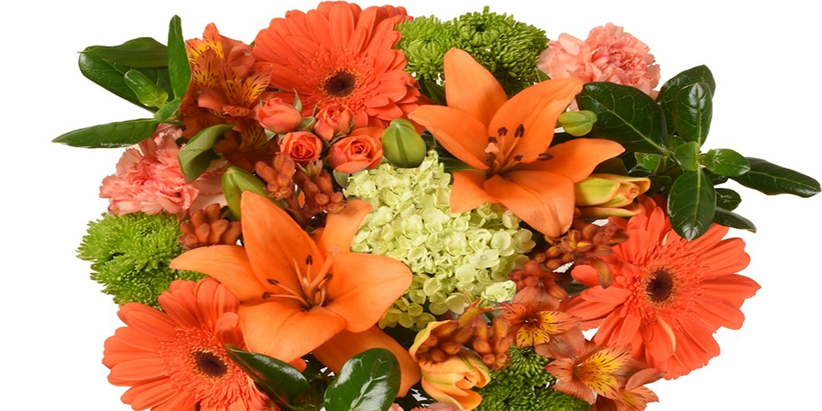 Make & Take: Citrus Event Bouquet to Festive Centerpiece