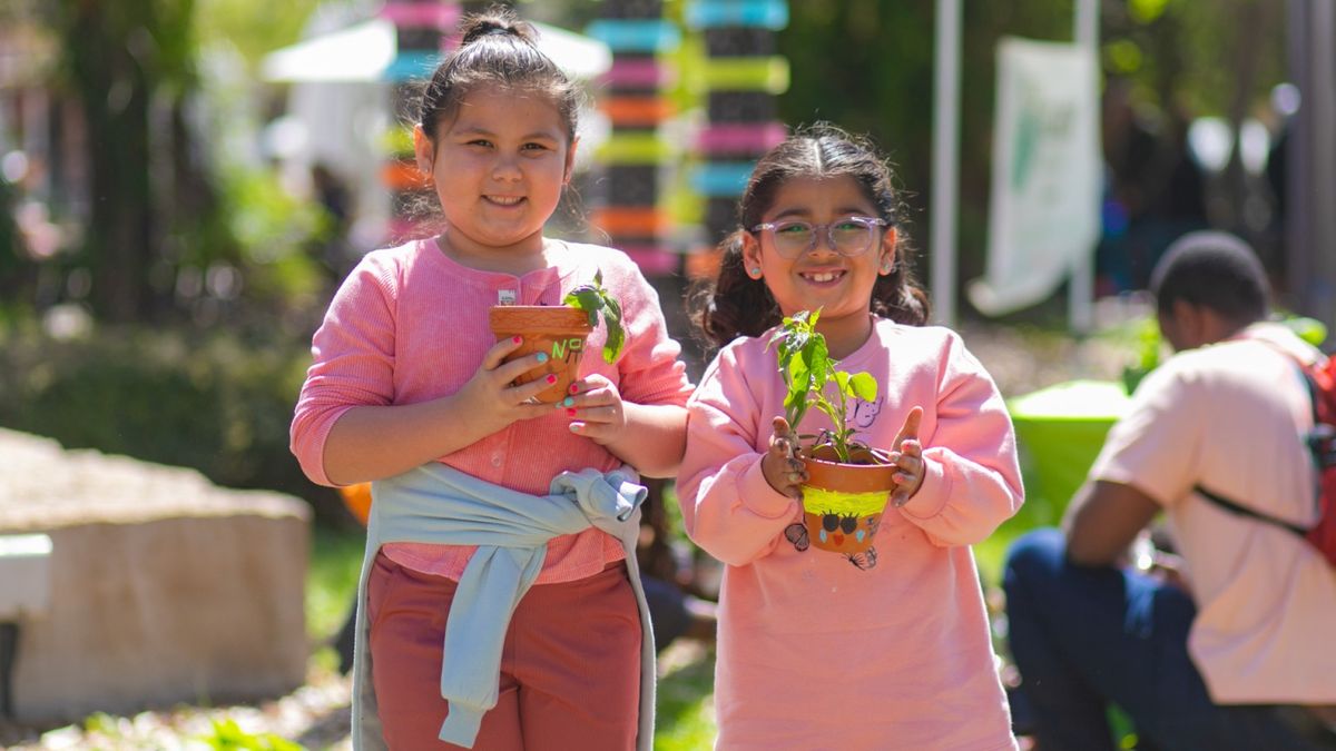 Hemisfair's Super Fun Saturday: Garden Party