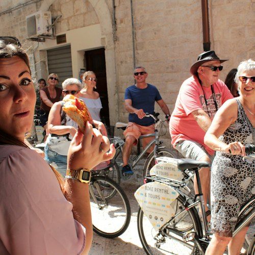 Questa \u00e8 Bari: Tour a Piedi o in Bici