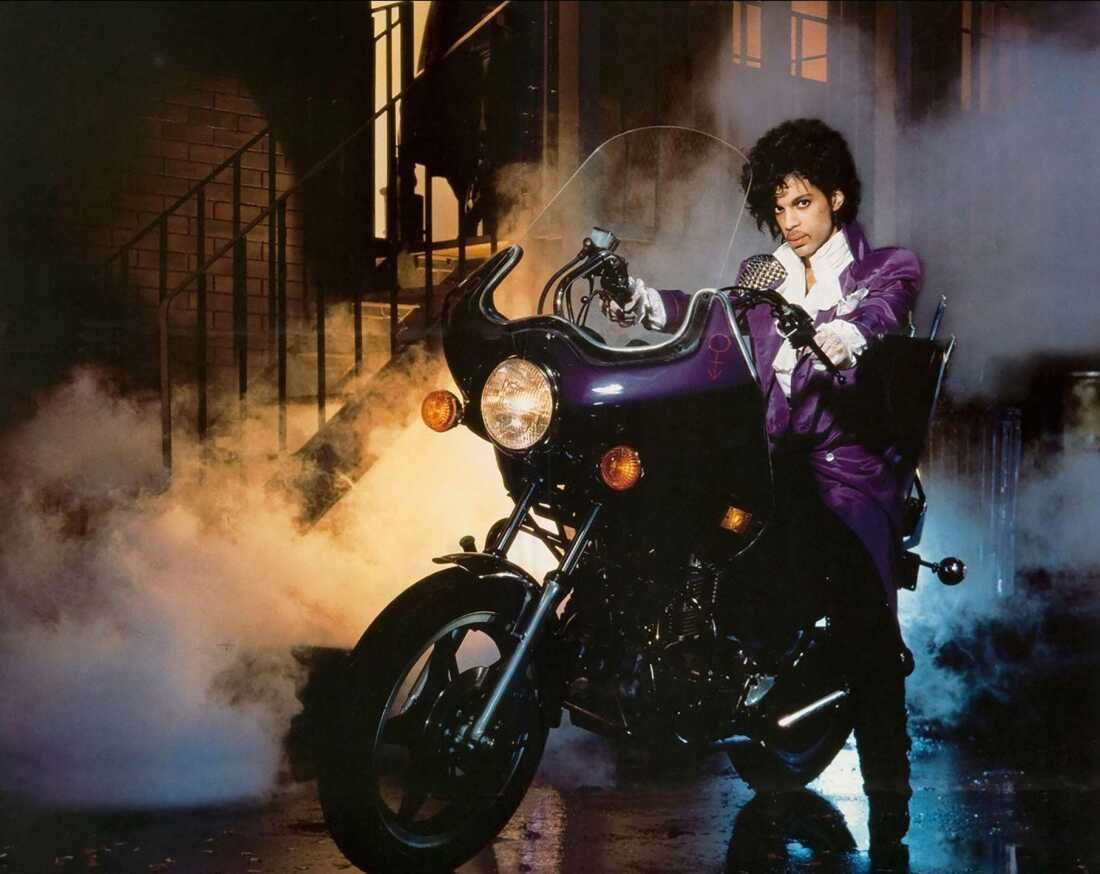 Fizz N Flick: Purple Rain