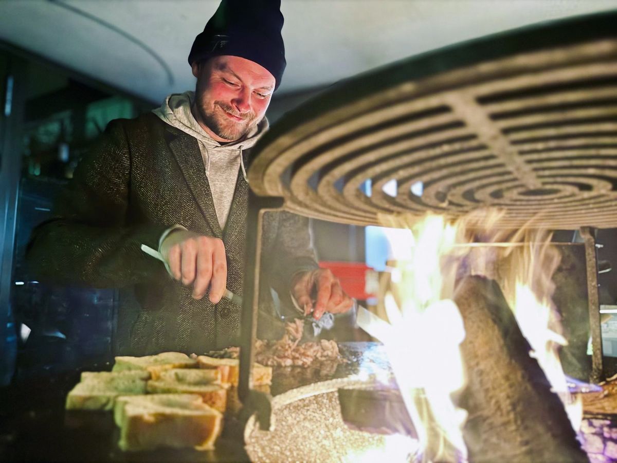 Bauernsilvester | Gl\u00fchwein, Burger vom OFYR & Kaiserschmarrn