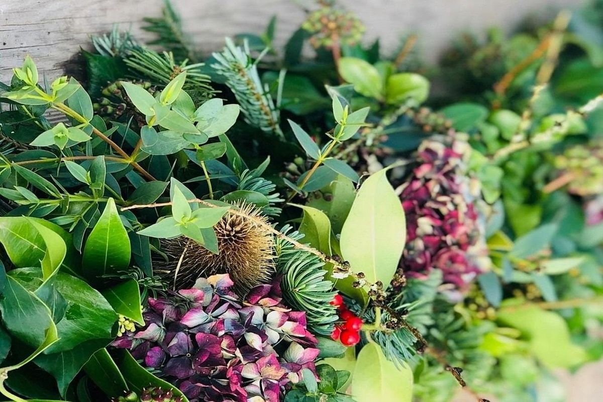 Christmas Garland Workshop