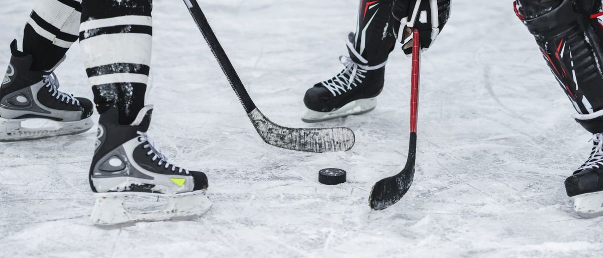 Boston University Terriers at UMass Minutemen Mens Hockey at Mullins Center