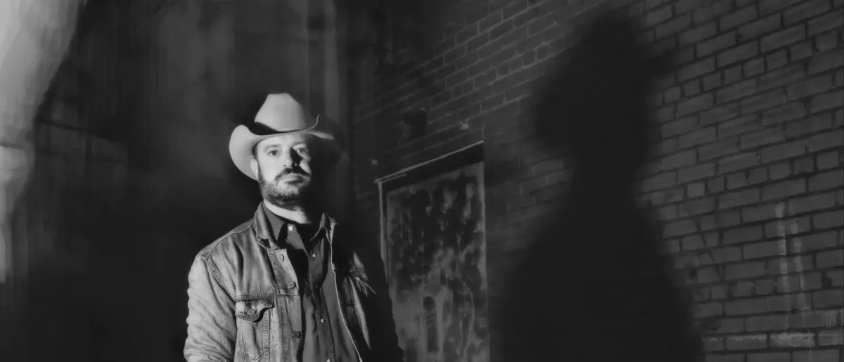 Wade Bowen in Hyannis