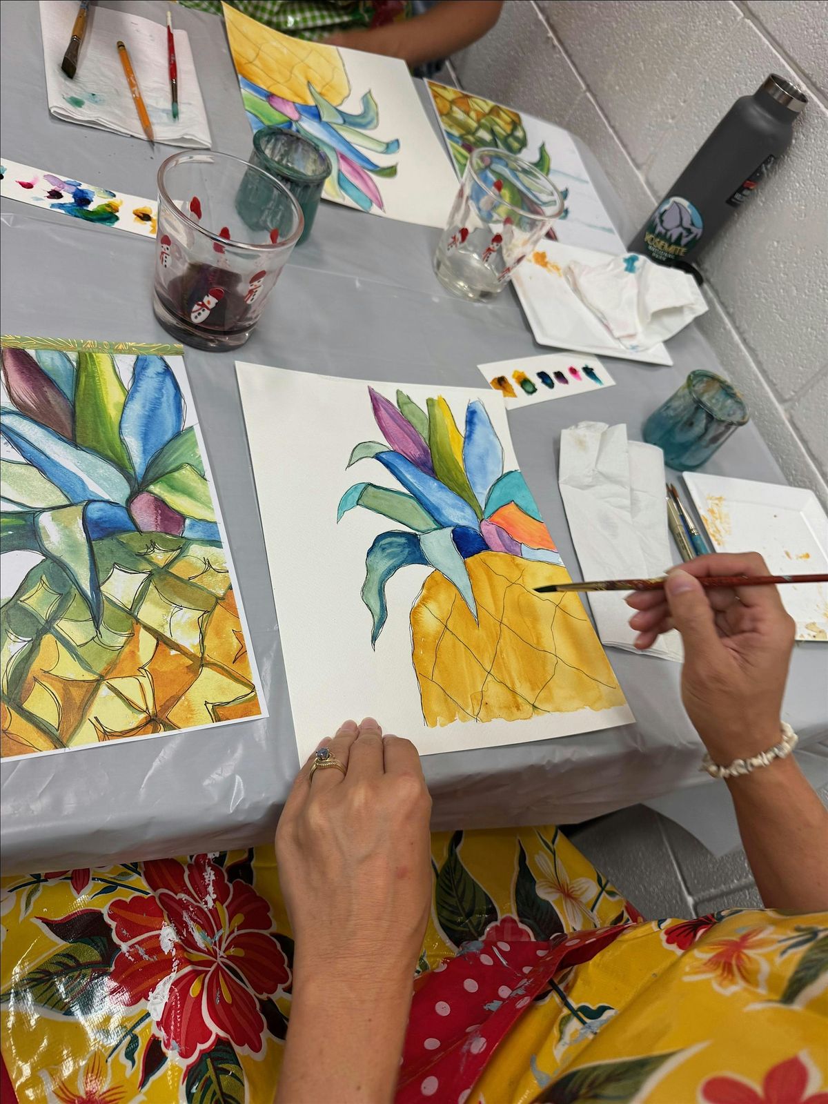 Painted Pineapple with JennyBHawaii Mapunapuna