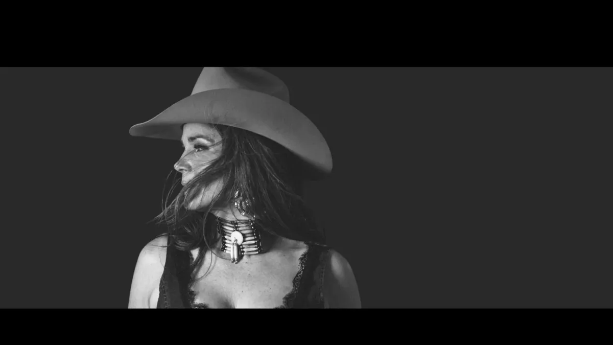 Summer Dean in Fort Worth