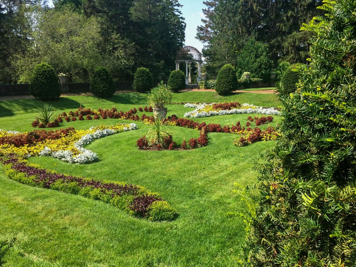 Sands Family YMCA's AOA Field Trip: Sonnenberg Gardens