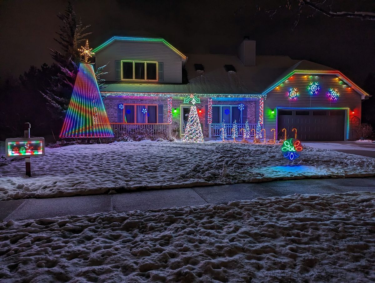 2024 Chrismas SpecSTACKular Light Show