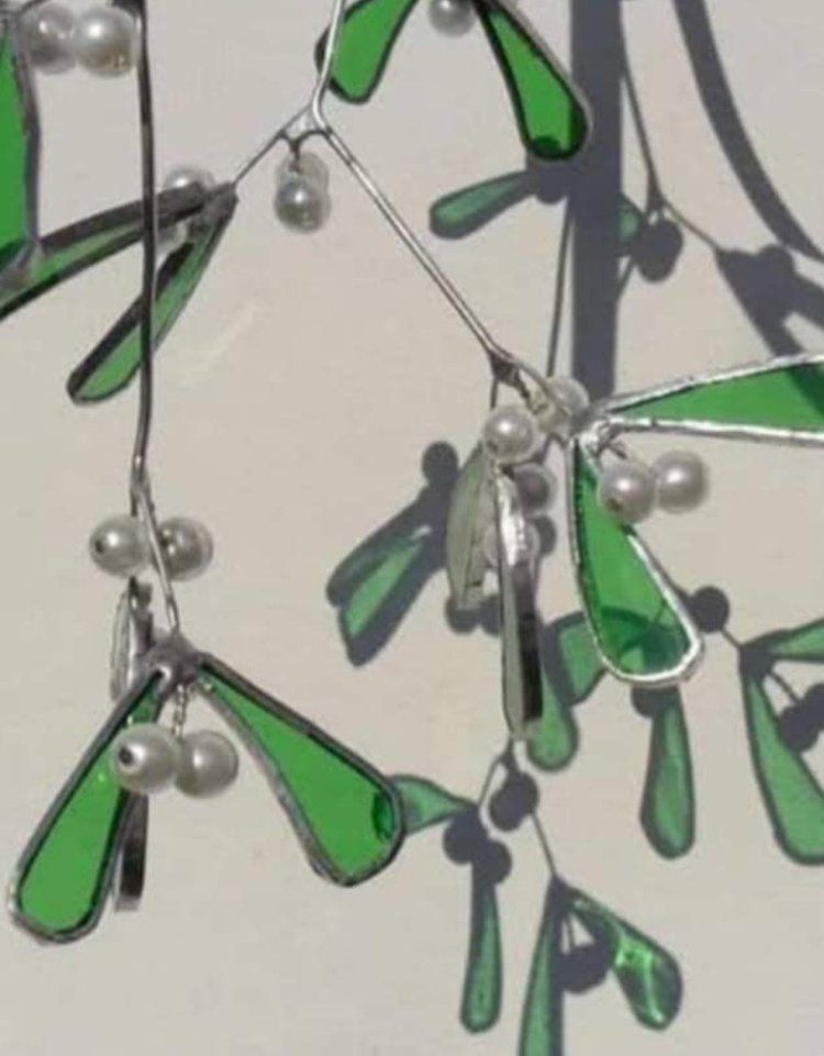 Stained Glass Christmas Tree Decorations Workshop with Kat Christou