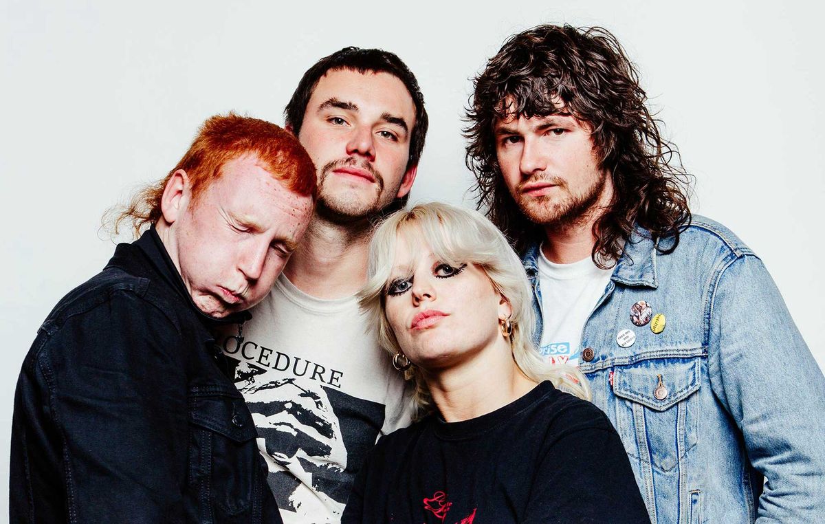 Amyl and the Sniffers Live in Glasgow