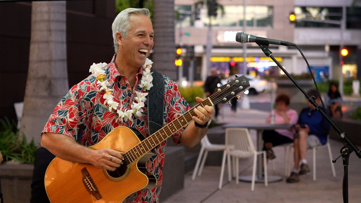 Aloha Friday Holiday Music Series