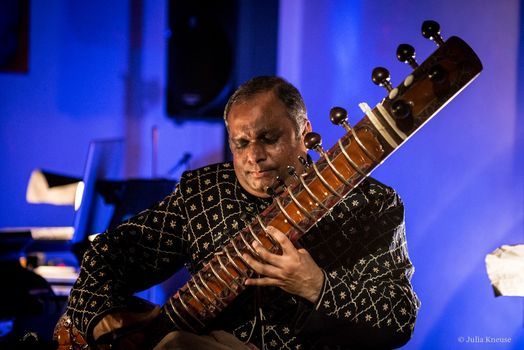 Ragas indiens et improvisation jazz - concert de l'Acad\u00e9mie de musiques transculturelles