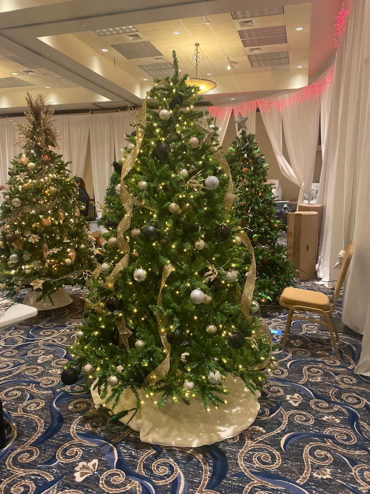 Festival of trees decorating days (for designers ONLY)