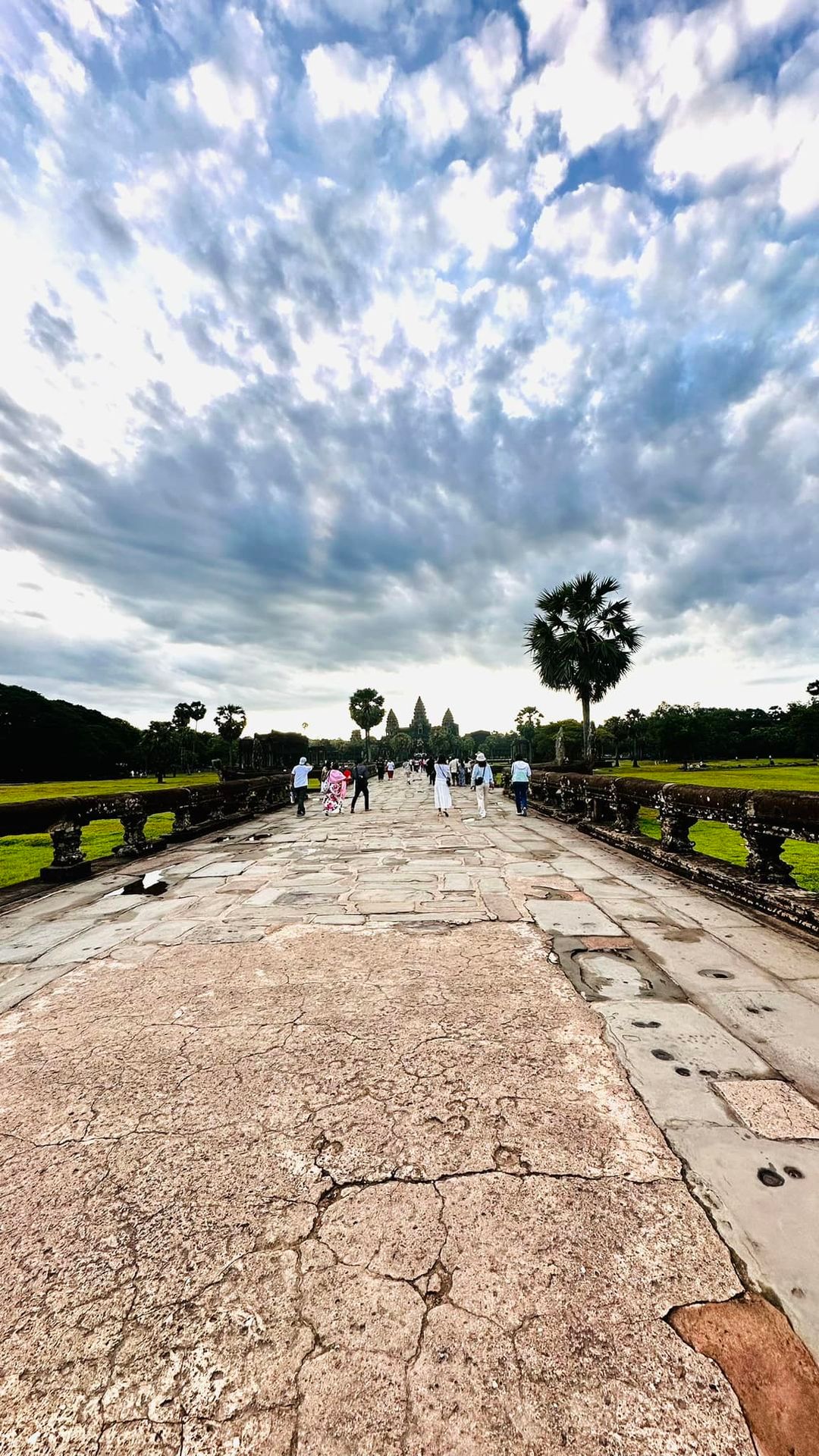 Explore Angkor Wat Temple