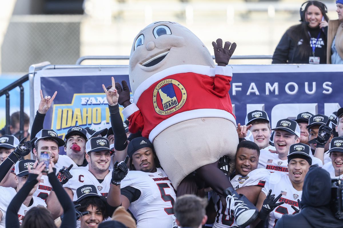 Famous Idaho Potato Bowl at Albertsons Stadium