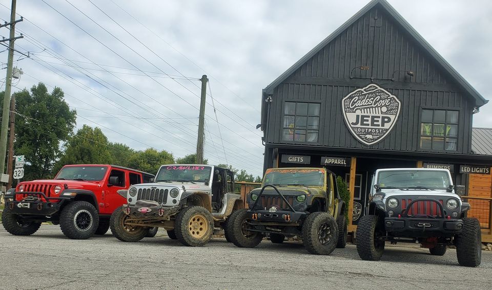 Smoky Mountain Jeep Invasion, LeConte Center at Pigeon 25 August