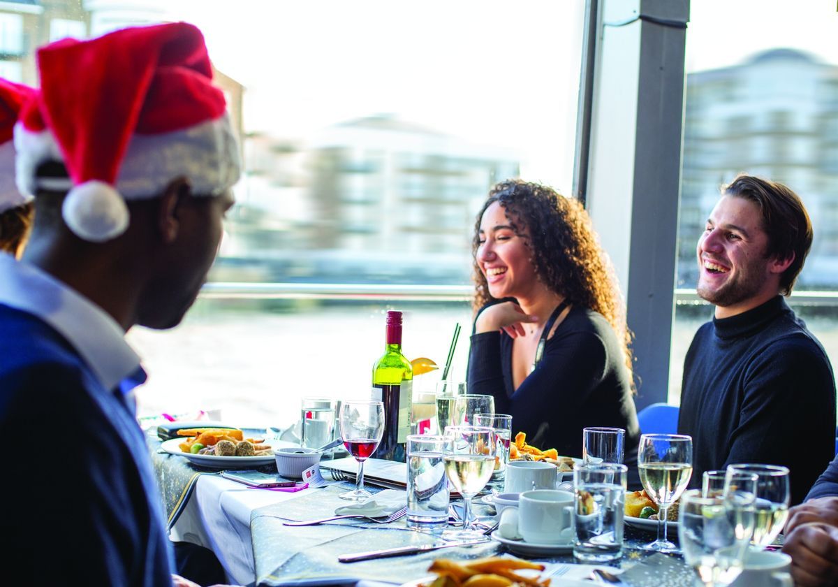 Christmas Day Premier Plus Brunch Cruise on the Chicago River