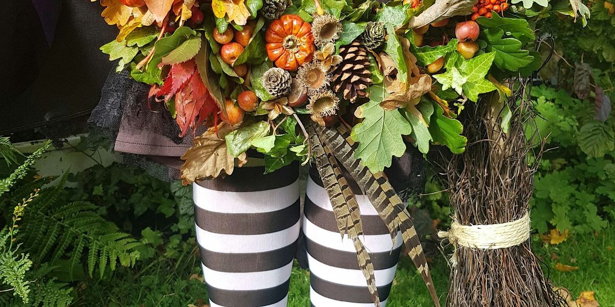 Gardening Lady HALLOWEEN \/AUTUMN Wreath Making Workshop