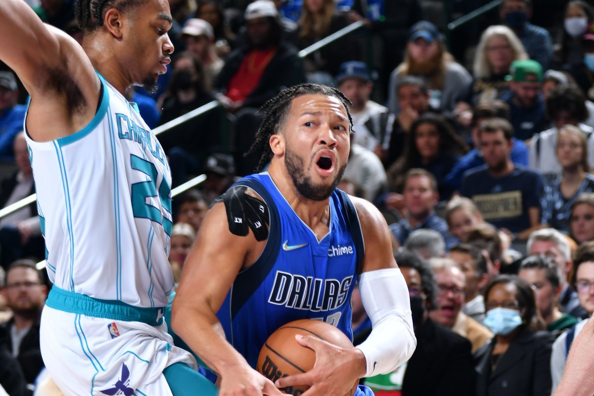 Charlotte Hornets at Dallas Mavericks