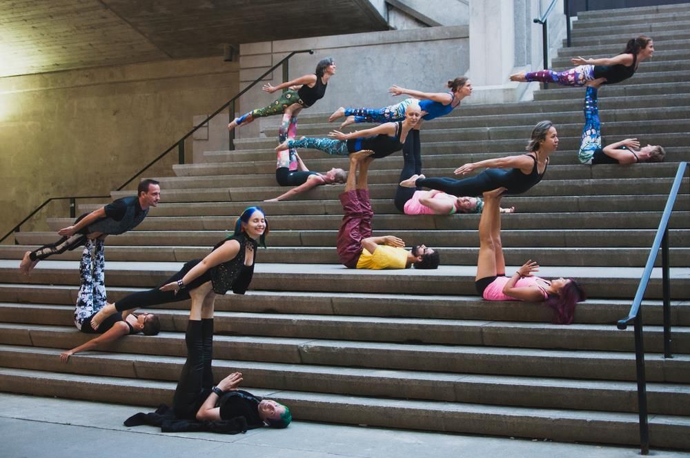 Acrobatic Partner Yoga at Vichara