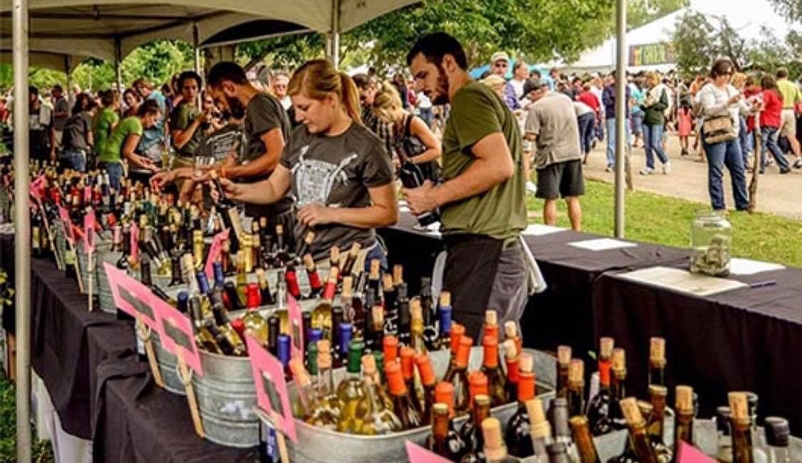 Wheeling Wine Fest 2021 Heritage Port Wheeling 26 June 2021 Wheeling Heritage Port Events 2022