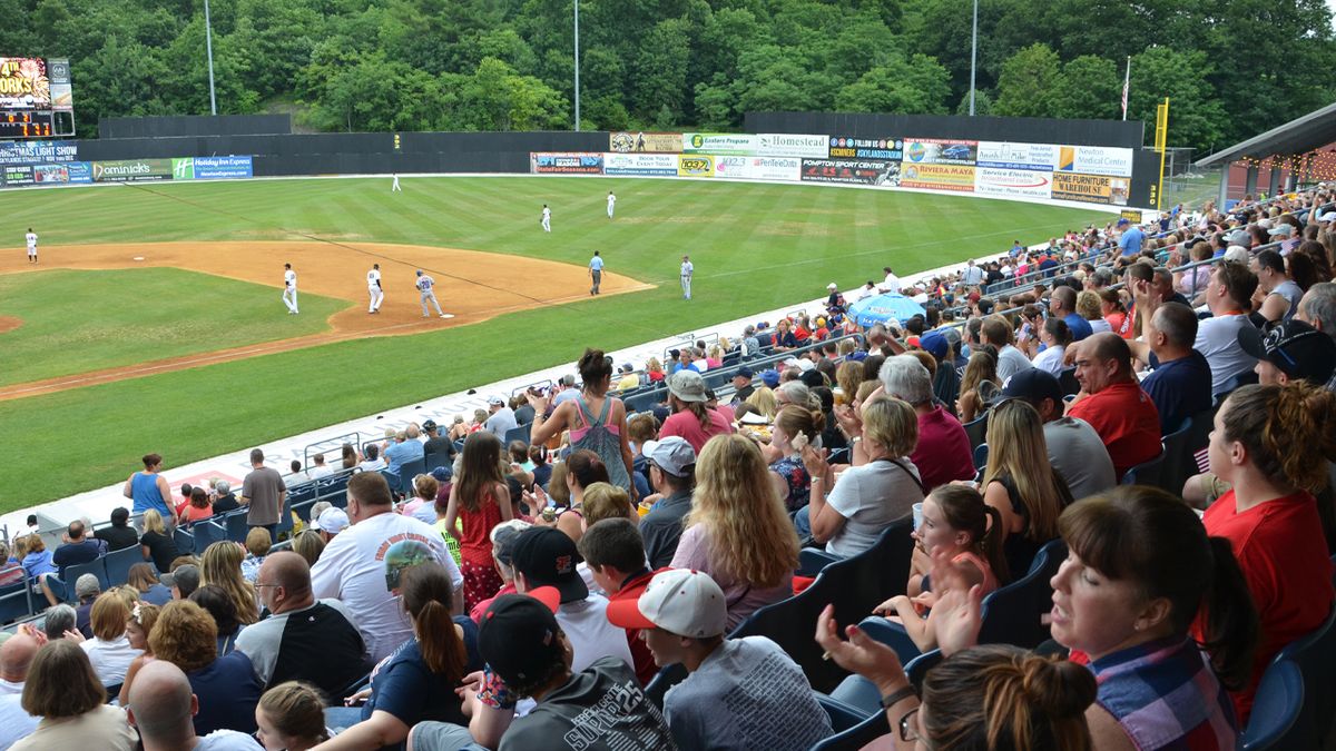 Sussex County Miners at Ottawa Titans at Ottawa Stadium