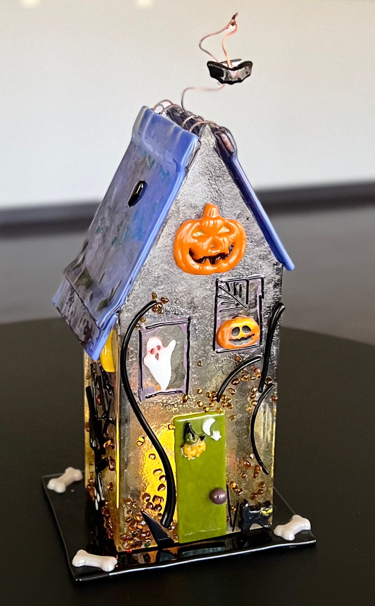 Haunted House in Fused Glass Class 10\/5