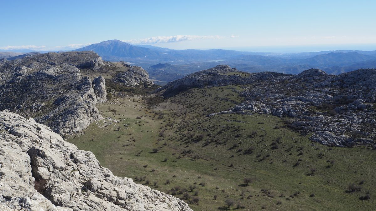 Ruta pico Cruz de Camarolos 1444m.