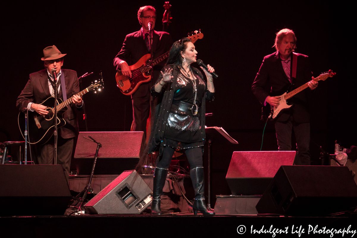 Crystal Gayle at Ameristar Casino Hotel Kansas City