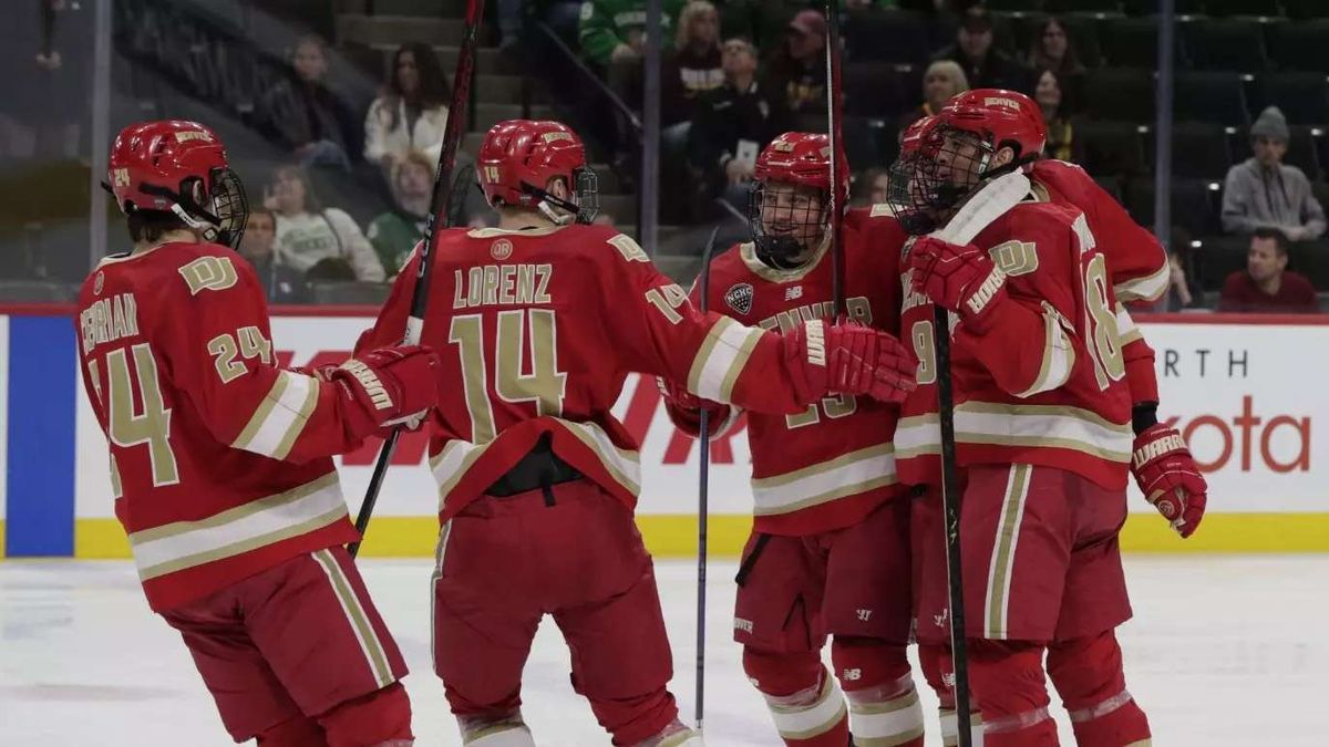Denver Pioneers vs. Western Michigan Broncos