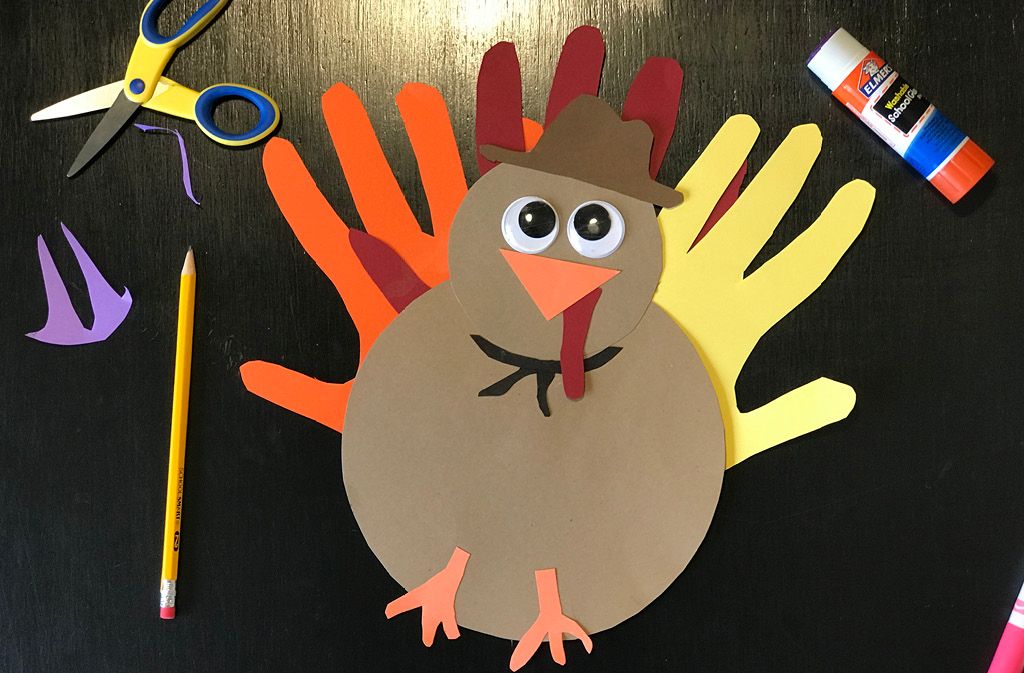 Gobble Up a Good Book and Craft