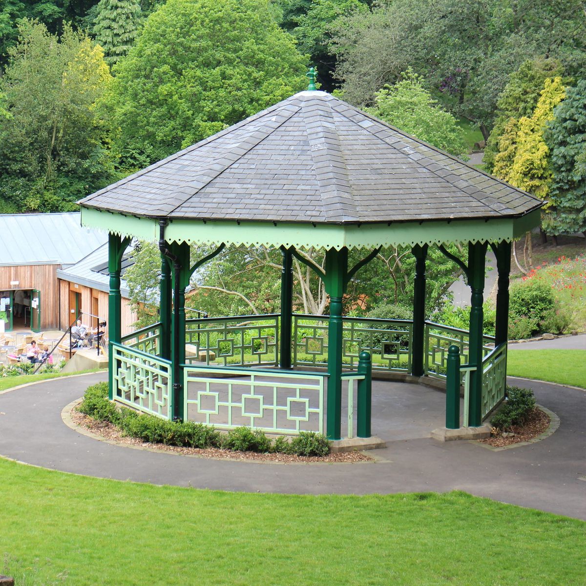 Aaron Morrell @ Northumberland Park Bandstand, North Shields