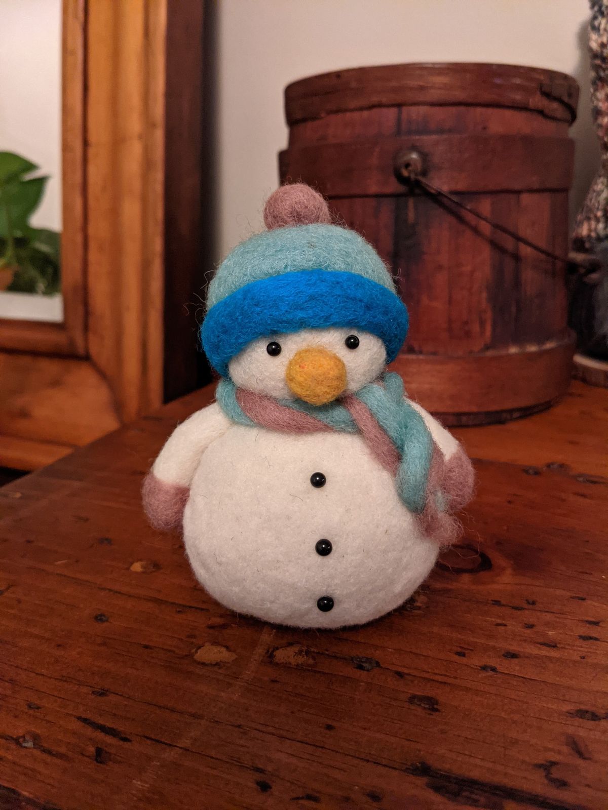 Beginner's Needle Felting- Snowman