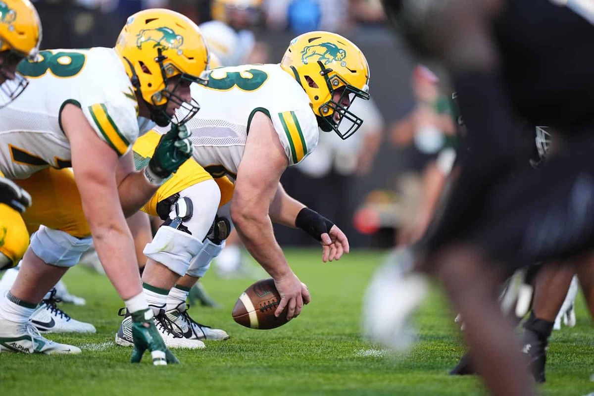 Incarnate Word Cardinals vs. North Dakota State Bison