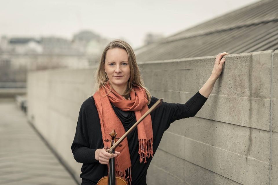 Jane Gordon(violin) and Jan Rautio(piano) 