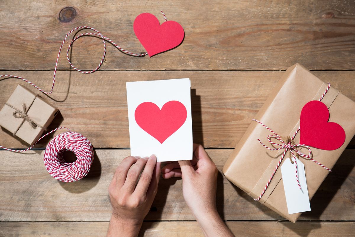 FREE Stressbuster Activity: Valentine Card Making! 